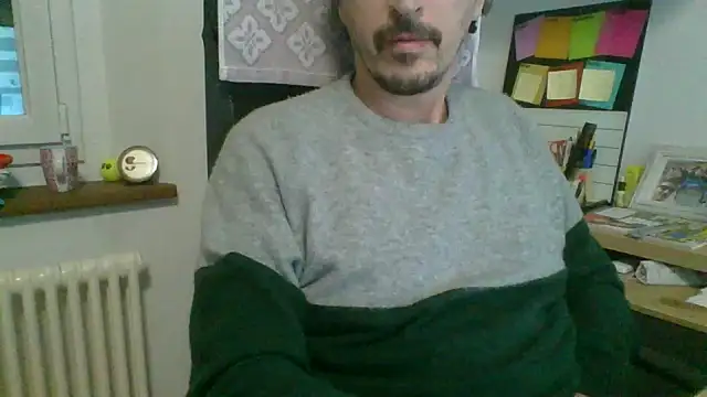 Kawayleo online show from November 23, 2025, 11:59 pm