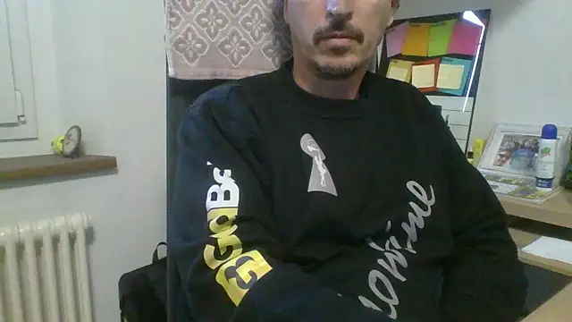 Kawayleo online show from November 12, 2025, 2:21 pm