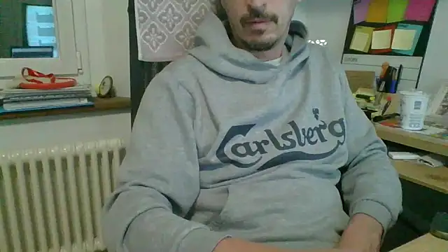 Snapshot of Kawayleo chatting on May 24, 2026, 10:31 pm Kawayleo online show from May 24, 2026, 10:31 pm