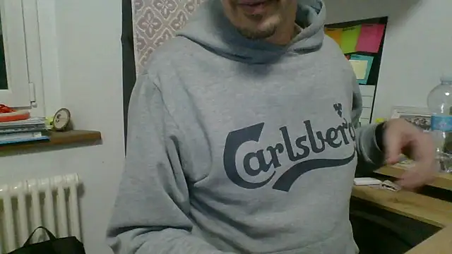 Snapshot of Kawayleo chatting on May 13, 2026, 1:51 pm Kawayleo online show from May 13, 2026, 1:51 pm