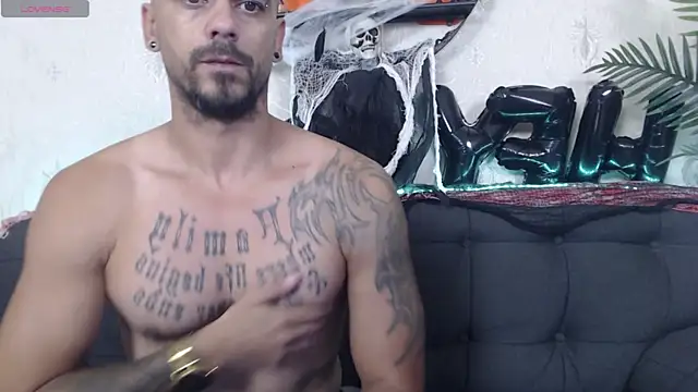 RyanVibe online show from October 28, 2025, 4:06 pm