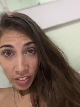 Snapshot of casalskunk chatting on October 21, 2025, 12:54 am casalskunk online show from October 21, 2025, 12:54 am