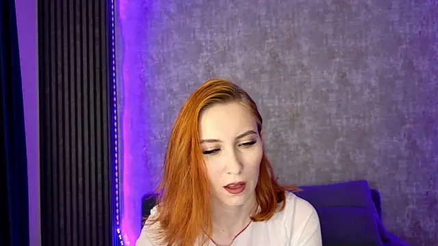 Snapshot of scarleteyes_ chatting on November 23, 2025, 5:28 am scarleteyes online show from November 23, 2025, 5:28 am