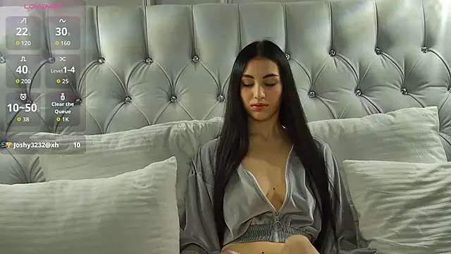 Snapshot of BettyLeen chatting on November 6, 2025, 4:27 am BettyLeen online show from November 6, 2025, 4:27 am