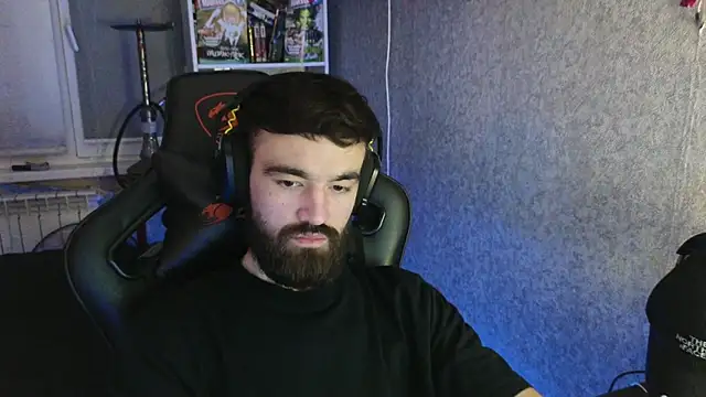 Snapshot of Nik_Namee chatting on November 14, 2025, 7:06 pm Nik Namee online show from November 14, 2025, 7:06 pm