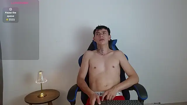 hot teo  online show from May 12, 2026, 12:00 pm