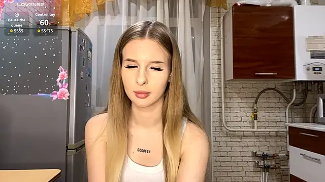 RosalindSherlock online show from October 24, 2025, 8:19 pm