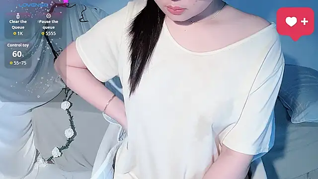 Snapshot of BeChinh_Lee chatting on November 17, 2025, 8:29 am BeChinh Lee online show from November 17, 2025, 8:29 am