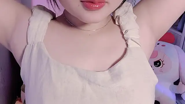 Snapshot of BeChinh_Lee chatting on June 18, 2026, 5:17 am BeChinh Lee online show from June 18, 2026, 5:17 am