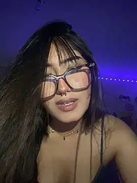 samanthaa miller online show from October 9, 2025, 7:47 pm