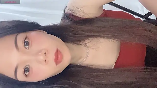 Snapshot of Lynnalltop-165-KeKe chatting on October 13, 2025, 12:56 am Lynnalltop-165-KeKe online show from October 13, 2025, 12:56 am