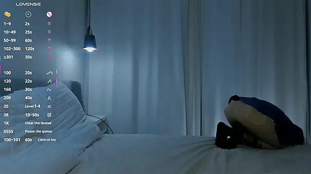 Snapshot of AiFusch chatting on November 24, 2025, 8:36 am AiFusch online show from November 24, 2025, 8:36 am