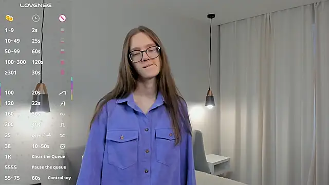 Snapshot of AiFusch chatting on November 13, 2025, 8:40 am AiFusch online show from November 13, 2025, 8:40 am