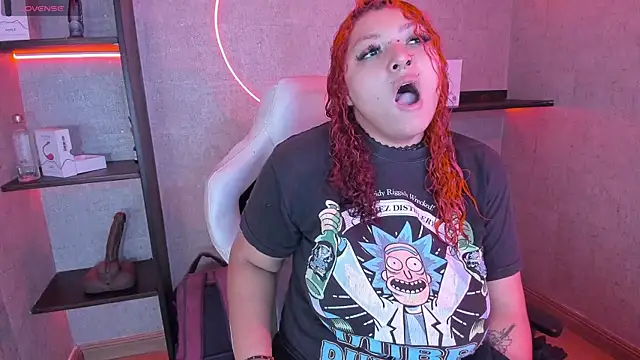 irisfeitan online show from November 5, 2025, 10:07 am