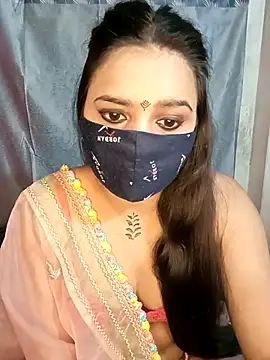 Snapshot of CUTE-567 chatting on November 26, 2025, 5:02 pm CUTE-567 online show from November 26, 2025, 5:02 pm