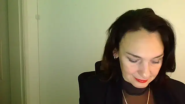 Snapshot of Rosie_Rosee chatting on November 12, 2025, 8:07 am Rosie Rosee online show from November 12, 2025, 8:07 am