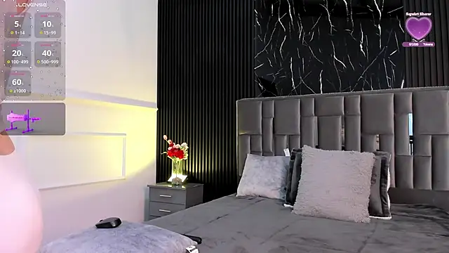 Miahsens online show from November 26, 2025, 4:23 am