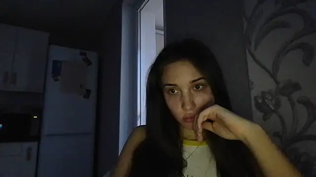 Xorivess online show from February 18, 2026, 1:29 pm