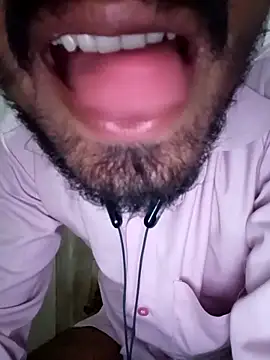 Snapshot of siddBus chatting on October 30, 2025, 10:57 am siddBus online show from October 30, 2025, 10:57 am