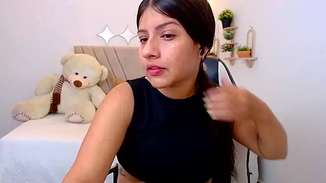 zara cute online show from July 18, 2026, 12:25 pm