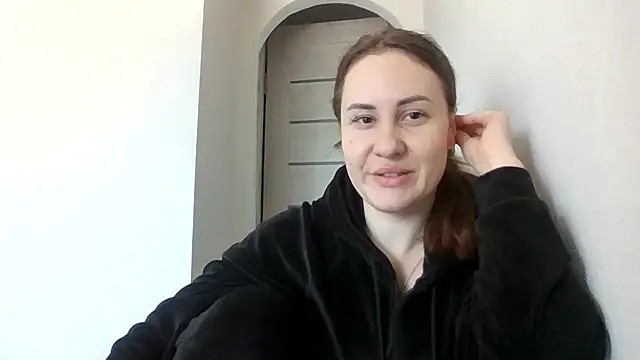 MeadowEyes online show from April 27, 2026, 7:06 am
