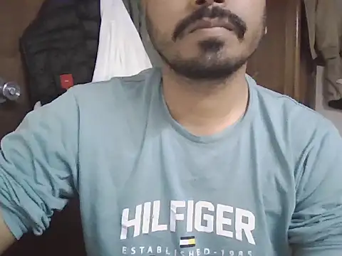 Snapshot of bengaliasif chatting on July 15, 2026, 9:38 am bengaliasif online show from July 15, 2026, 9:38 am