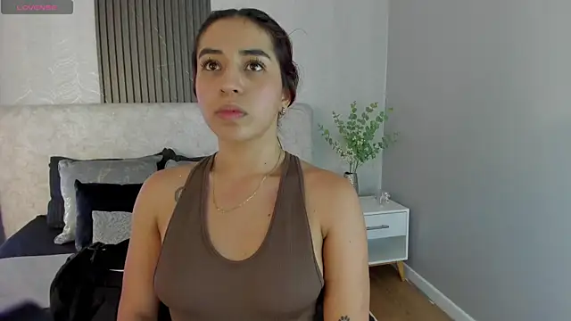 Snapshot of Vittoria_Conti_ chatting on June 11, 2026, 5:32 pm Vittoria Conti online show from June 11, 2026, 5:32 pm
