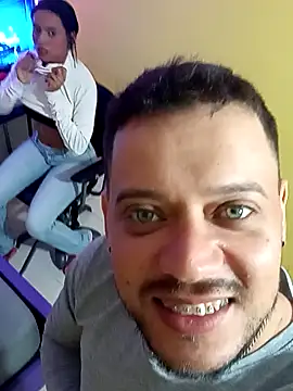 Snapshot of thepicis chatting on November 5, 2025, 12:25 am thepicis online show from November 5, 2025, 12:25 am