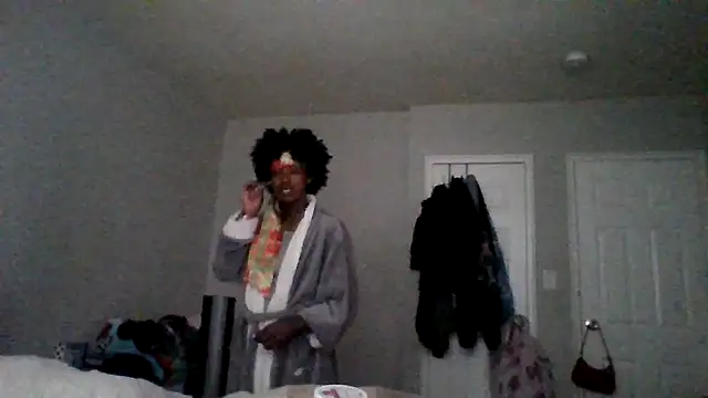 Snapshot of dezzidavill chatting on May 23, 2026, 11:42 am dezzidavill online show from May 23, 2026, 11:42 am