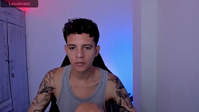 tylernova online show from April 25, 2026, 3:42 am