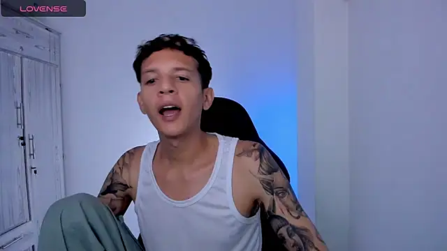 tylernova online show from May 4, 2026, 3:21 am