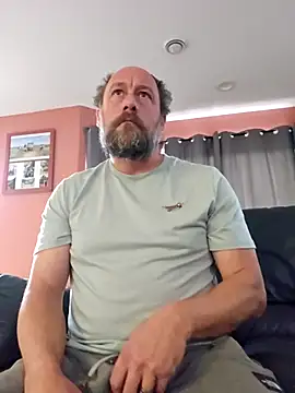 Snapshot of akstr8 chatting on October 15, 2025, 6:38 pm akstr8 online show from October 15, 2025, 6:38 pm