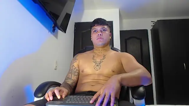 Snapshot of Boyhot_00 chatting on October 18, 2025, 3:08 am Boyhot 00 online show from October 18, 2025, 3:08 am