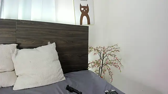 Snapshot of Brianna_Maya chatting on March 10, 2026, 9:30 pm Brianna Maya online show from March 10, 2026, 9:30 pm