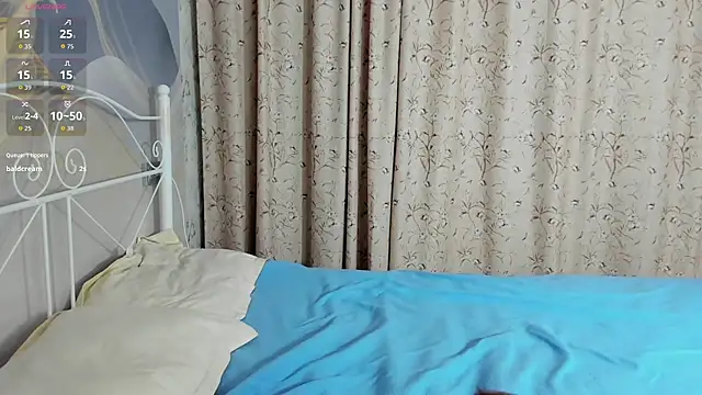 Snapshot of SunRinglein chatting on February 27, 2026, 7:24 pm SunRinglein online show from February 27, 2026, 7:24 pm