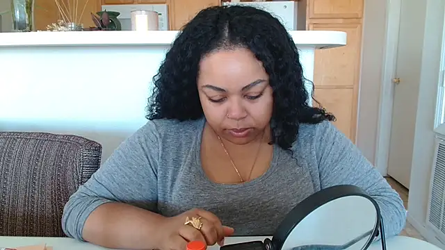 Snapshot of KalaniRose chatting on October 16, 2025, 7:22 pm KalaniRose online show from October 16, 2025, 7:22 pm