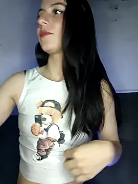 Snapshot of deseox05 chatting on December 3, 2025, 1:28 am deseox05 online show from December 3, 2025, 1:28 am