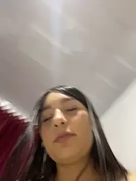 Snapshot of __Lorelain__ chatting on October 28, 2025, 11:14 pm Lorelain online show from October 28, 2025, 11:14 pm