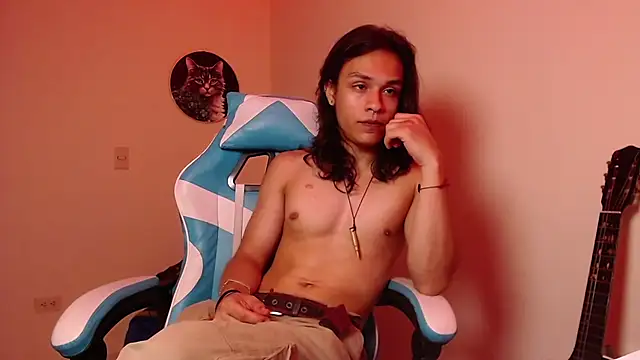 Snapshot of tom_1945 chatting on October 22, 2025, 1:27 am tom 1945 online show from October 22, 2025, 1:27 am