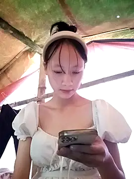 Snapshot of minachao- chatting on October 22, 2025, 1:49 am minachao- online show from October 22, 2025, 1:49 am