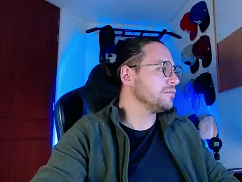 kurt xx online show from November 14, 2025, 8:40 am