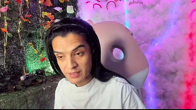 ZAMMIRA online show from January 11, 2026, 5:47 am