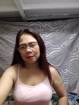 Snapshot of erma_joy chatting on May 30, 2026, 7:30 pm erma joy online show from May 30, 2026, 7:30 pm