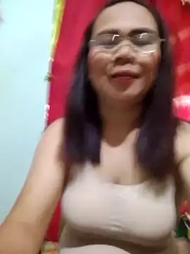 Snapshot of erma_joy chatting on February 16, 2026, 1:26 am erma joy online show from February 16, 2026, 1:26 am