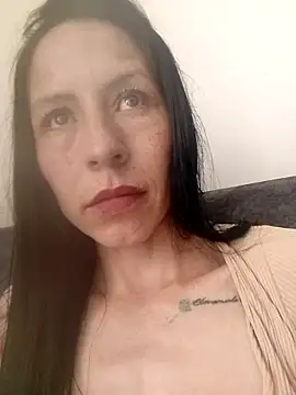 Snapshot of you_yuyuu chatting on October 17, 2025, 4:09 pm you yuyuu online show from October 17, 2025, 4:09 pm