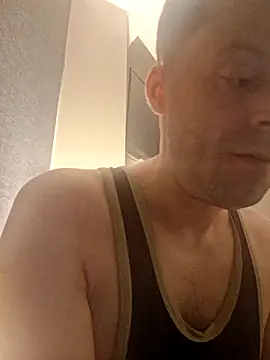 DelayedAnalog720 online show from February 5, 2026, 2:40 am