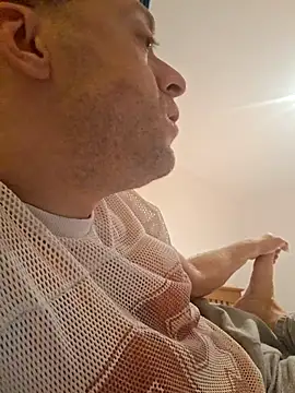 DelayedAnalog720 online show from February 16, 2026, 4:33 am