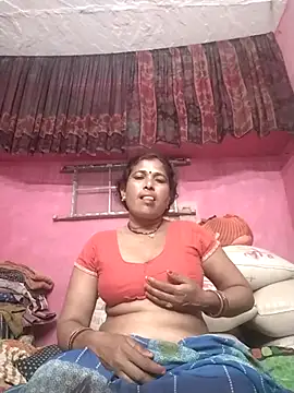 Snapshot of R_sehjal chatting on October 13, 2025, 9:05 pm R sehjal online show from October 13, 2025, 9:05 pm