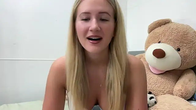 itssosierra online show from February 11, 2026, 10:53 pm