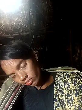 Snapshot of Cutsedi3 chatting on October 15, 2025, 11:35 pm Cutsedi3 online show from October 15, 2025, 11:35 pm